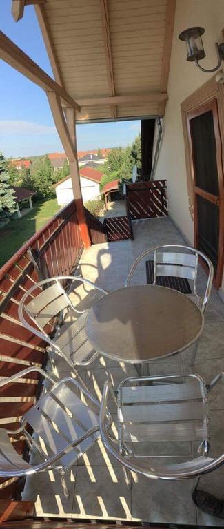 Fecske Vendeghaz Apartment Heviz Ngoại thất bức ảnh