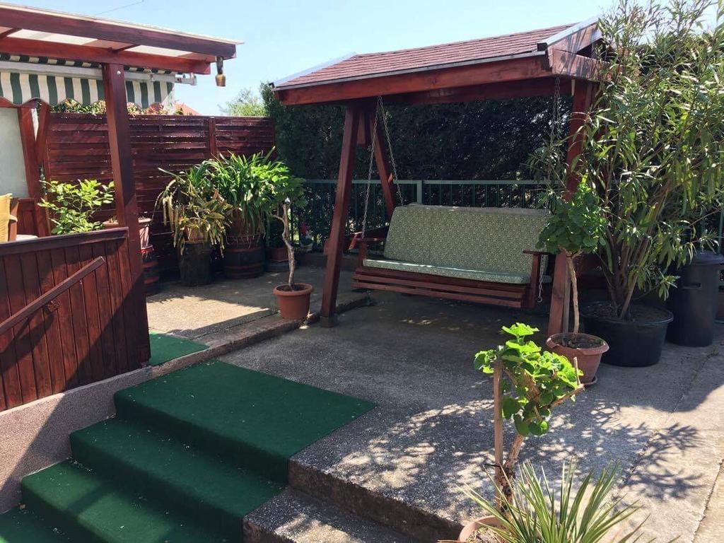 Fecske Vendeghaz Apartment Heviz Ngoại thất bức ảnh