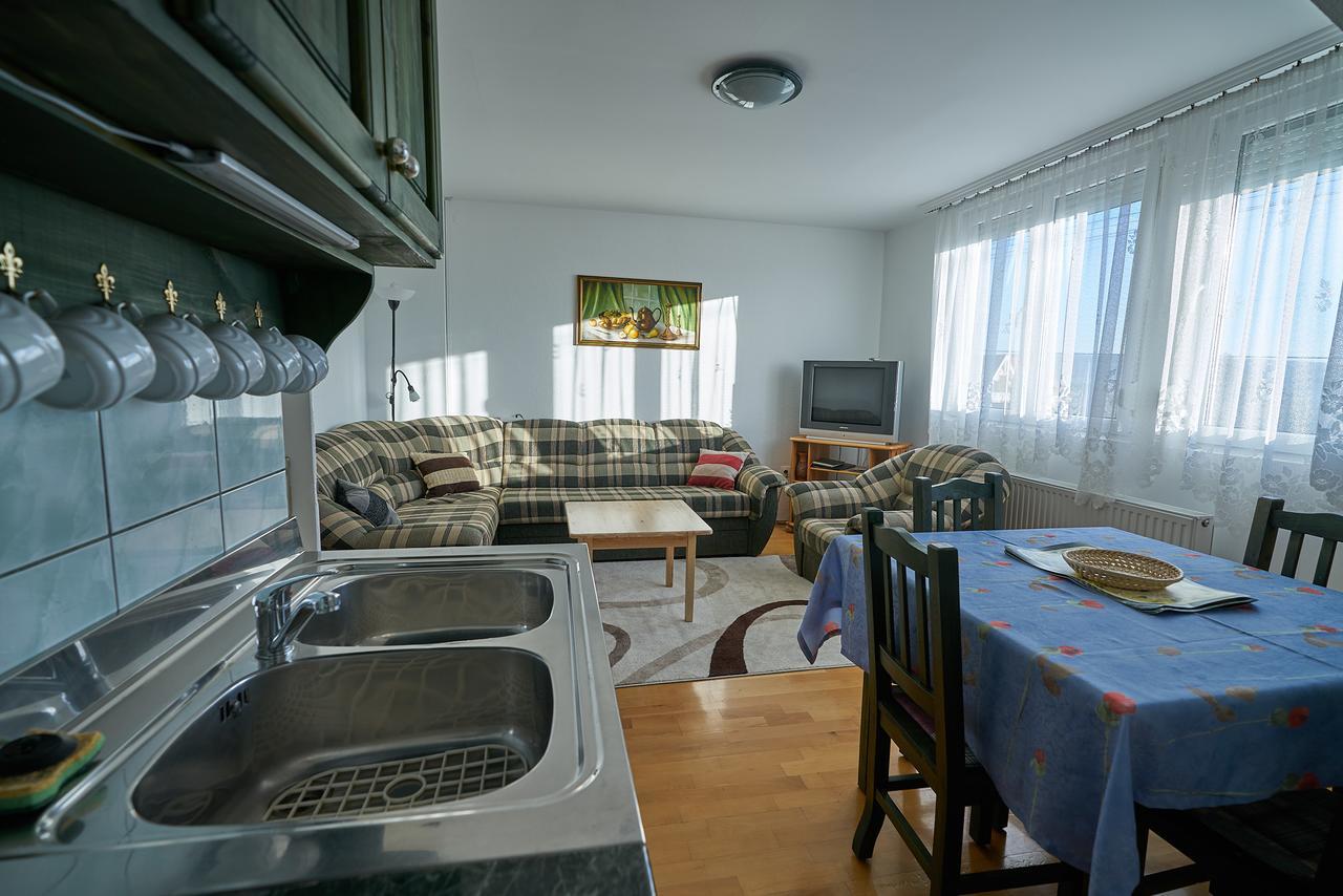 Fecske Vendeghaz Apartment Heviz Ngoại thất bức ảnh